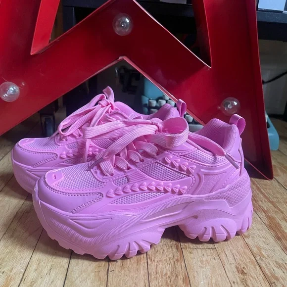 Barbie pink chunky platform sneakers - Picture 1 of 3